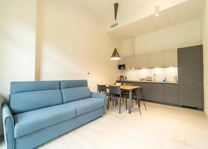 With Terrace And Pool, 5 Min From The Martesana